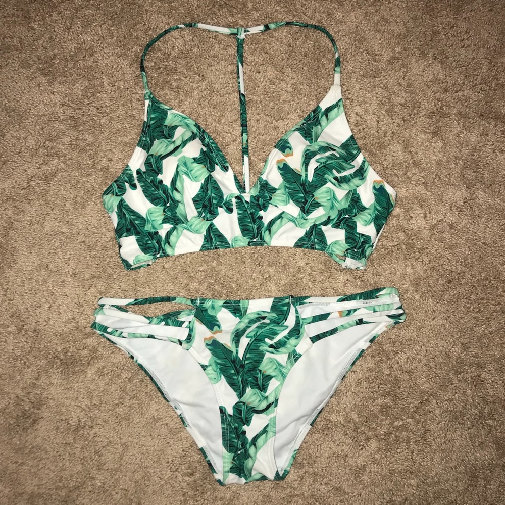 leaf print bikini